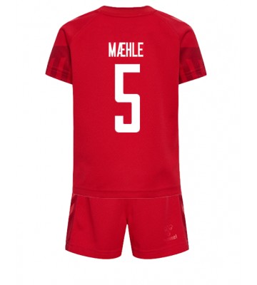 Dania Joakim Maehle #5 Koszulka Podstawowych Dziecięca MŚ 2022 Krótki Rękaw (+ Krótkie spodenki)